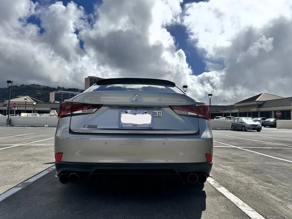 2018 Lexus IS 3rd Gen - Image 4 of 8