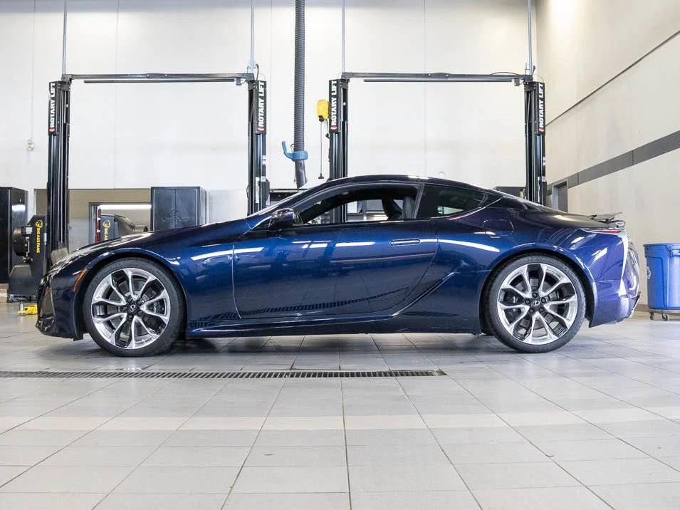 2018 Lexus LC - Image 2 of 7