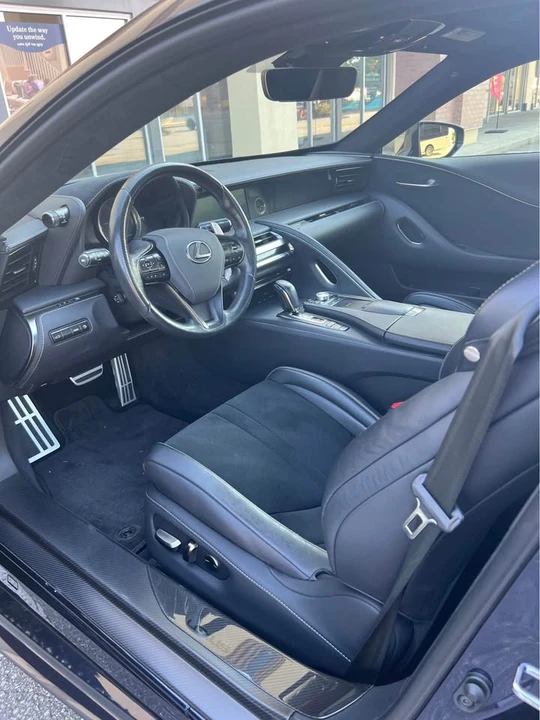 2018 Lexus LC - Image 6 of 6
