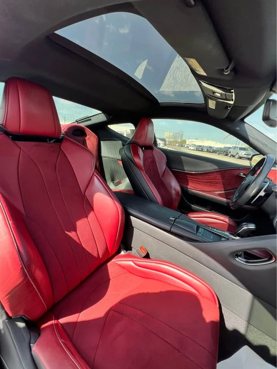 2018 Lexus LC - Image 7 of 7