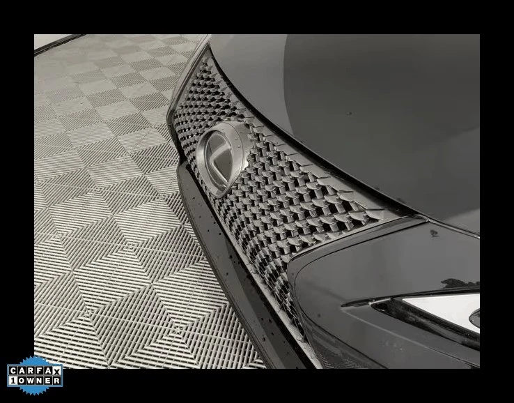 2018 Lexus LC - Image 9 of 12