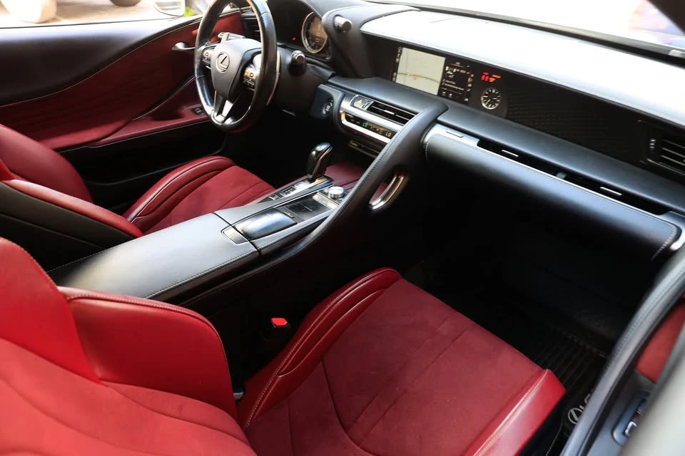 2018 Lexus LC - Image 6 of 14