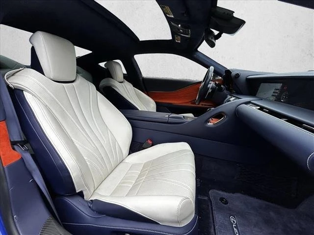 2018 Lexus LC - Image 14 of 19