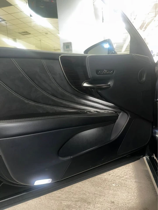 2018 Lexus LS 5th Gen - Image 8 of 10