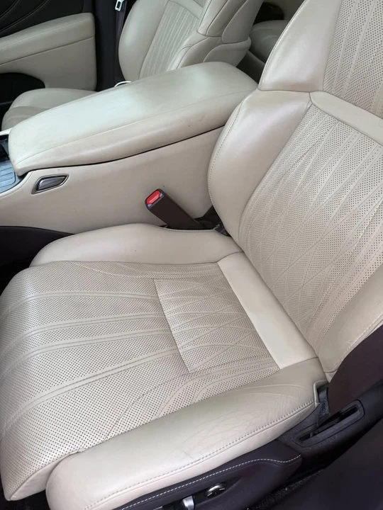 2018 Lexus LS 5th Gen - Image 18 of 20