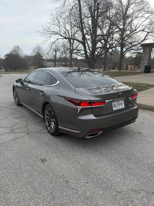 2018 Lexus LS 5th Gen - Image 5 of 20