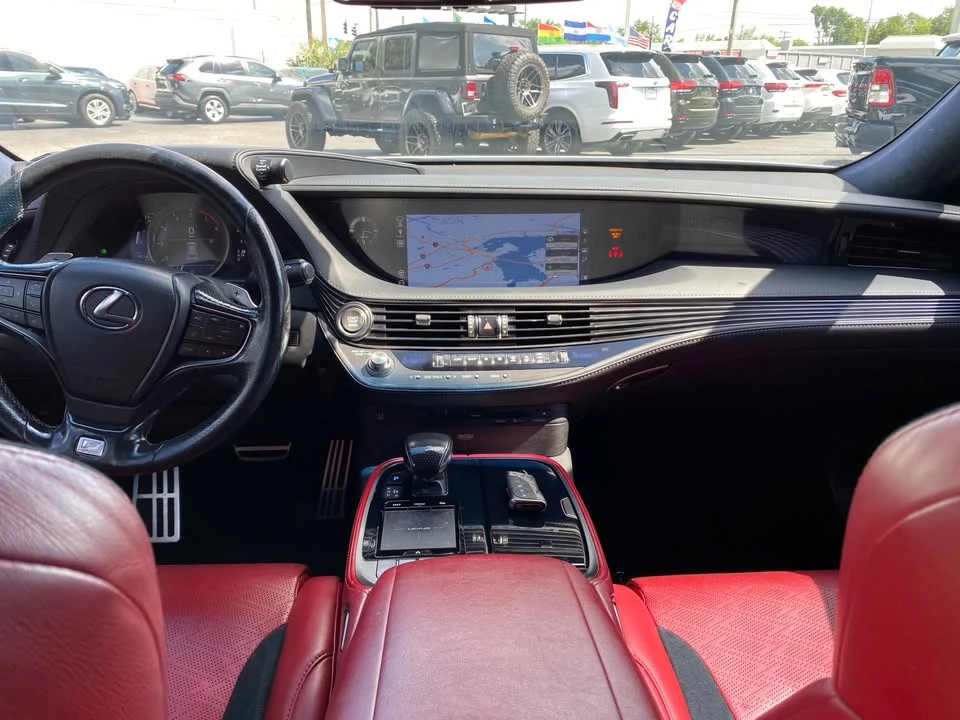 2018 Lexus LS 5th Gen - Image 16 of 20