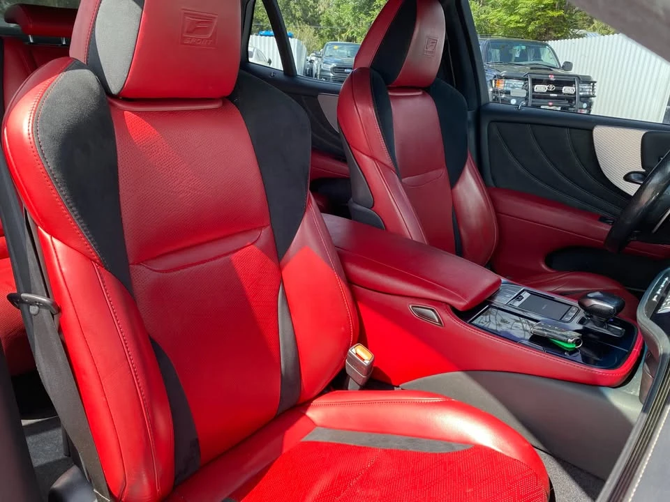 2018 Lexus LS 5th Gen - Image 12 of 20