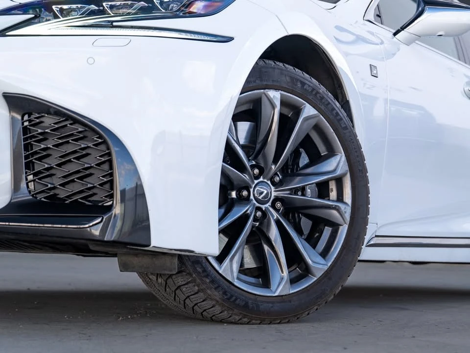2018 Lexus LS 5th Gen - Image 4 of 16