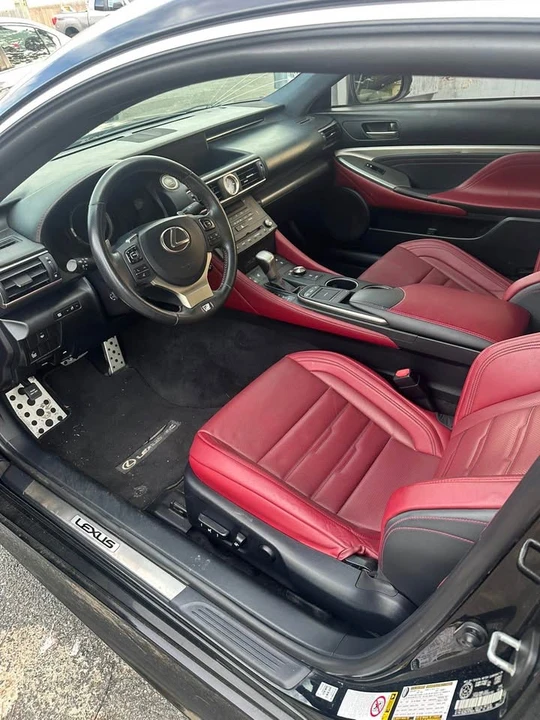 2018 Lexus RC F - Image 18 of 20
