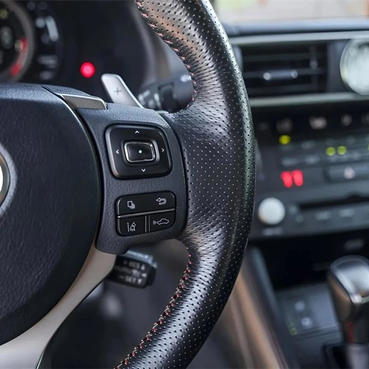2018 Lexus RC - Image 13 of 20