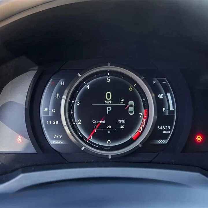 2018 Lexus RC - Image 11 of 20