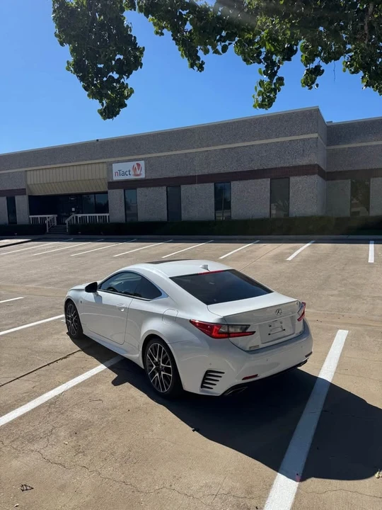 2018 Lexus RC - Image 6 of 10