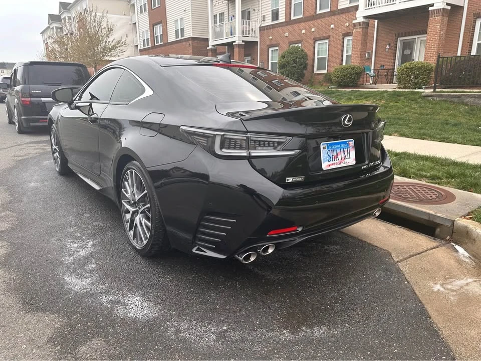 2018 Lexus RC - Image 2 of 4