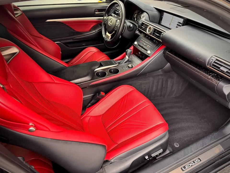 2018 Lexus RC F - Image 14 of 20