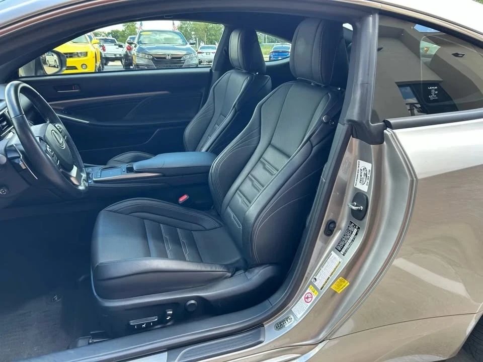 2018 Lexus RC - Image 5 of 15