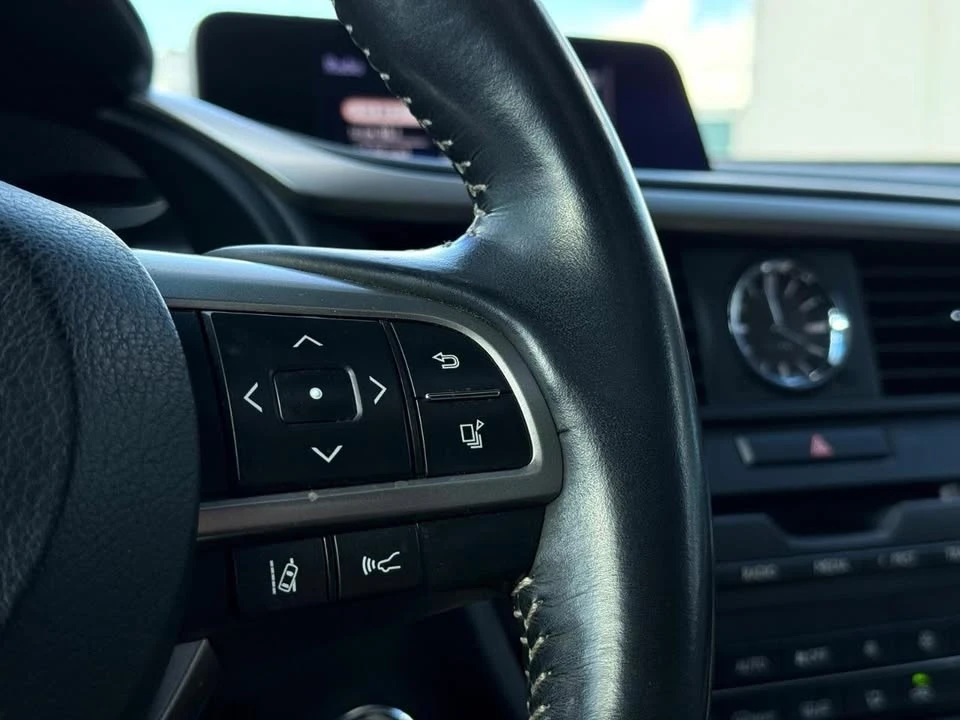 2018 Lexus RX 4th Gen - Image 18 of 20