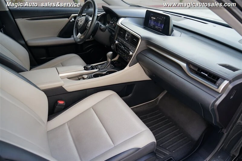 2018 Lexus RX 4th Gen - Image 16 of 20
