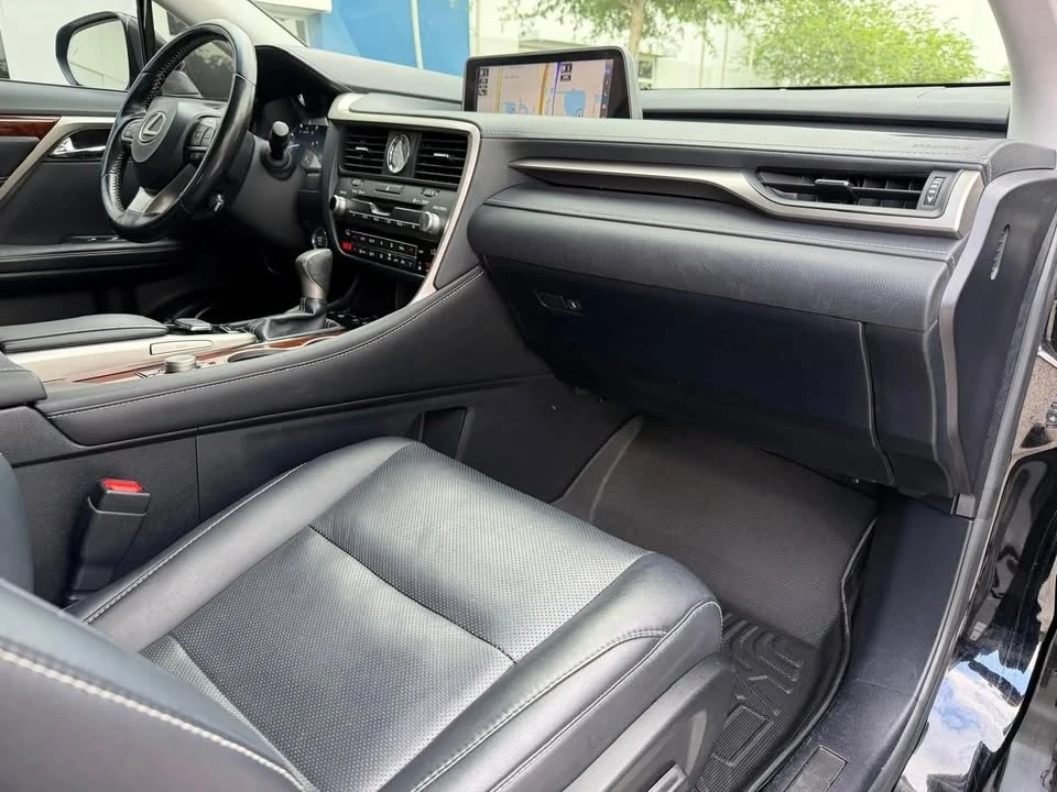 2018 Lexus RX 4th Gen - Image 15 of 20