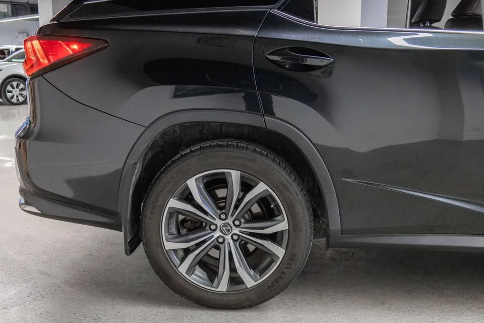 2018 Lexus RX 4th Gen - Image 9 of 18