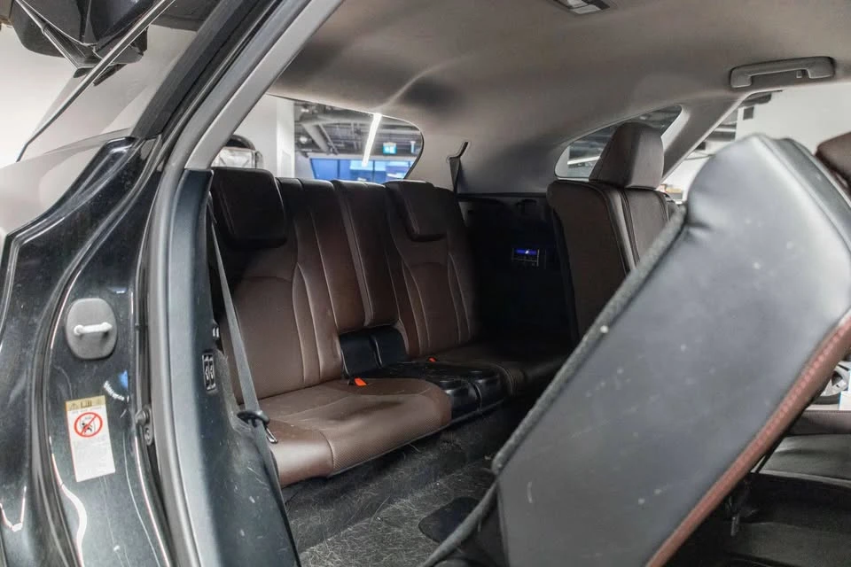 2018 Lexus RX 4th Gen - Image 17 of 18