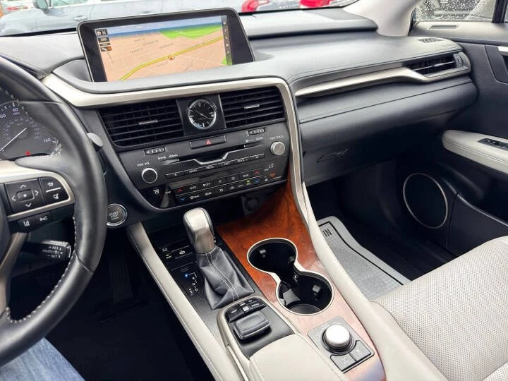 2018 Lexus RX 4th Gen - Image 18 of 19