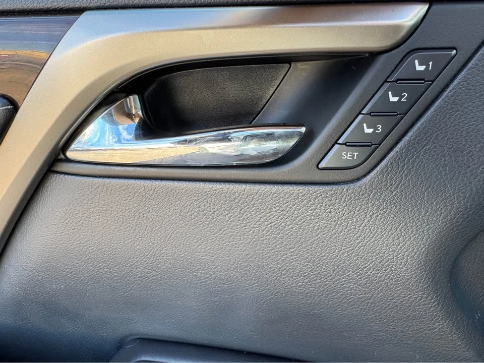 2018 Lexus RX 4th Gen - Image 10 of 19
