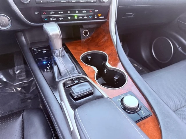 2018 Lexus RX 4th Gen - Image 19 of 20