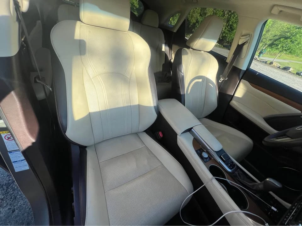 2018 Lexus RX 4th Gen - Image 10 of 13