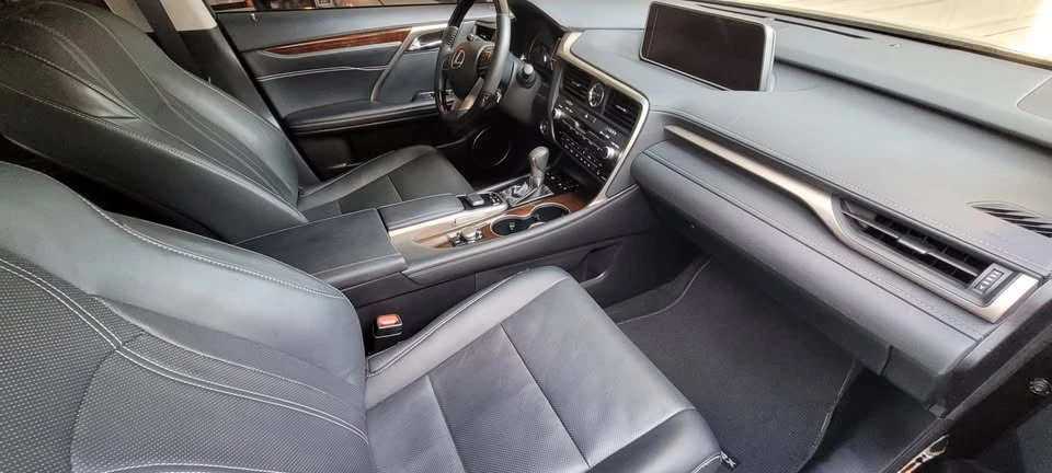 2018 Lexus RX 4th Gen - Image 11 of 18