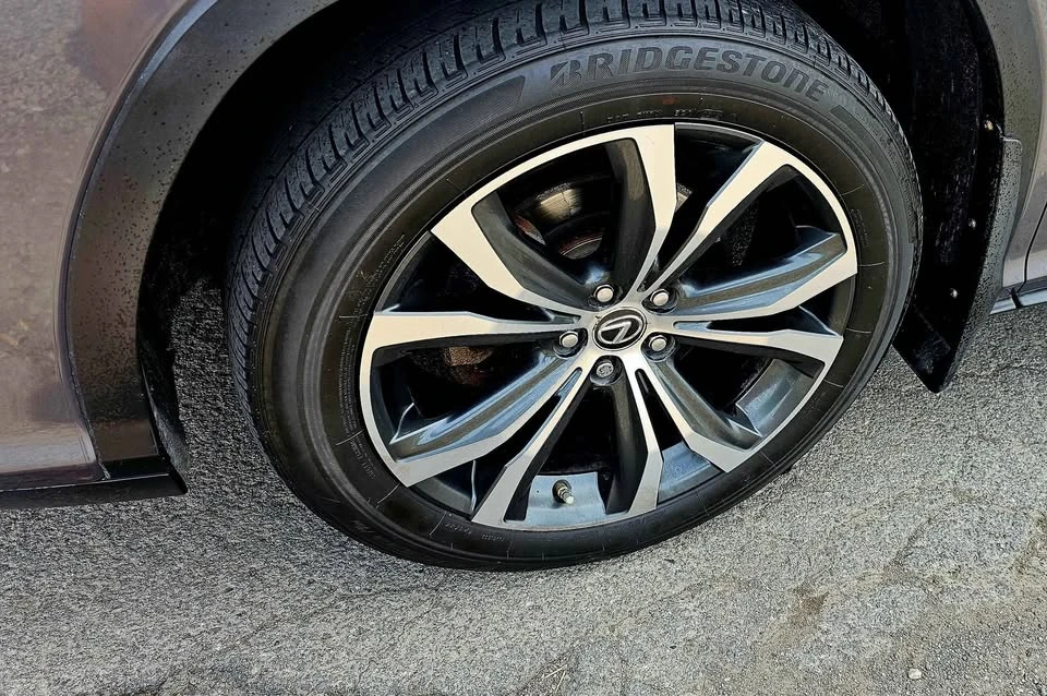 2018 Lexus RX 4th Gen - Image 5 of 13