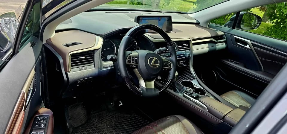 2018 Lexus RX 4th Gen - Image 8 of 13