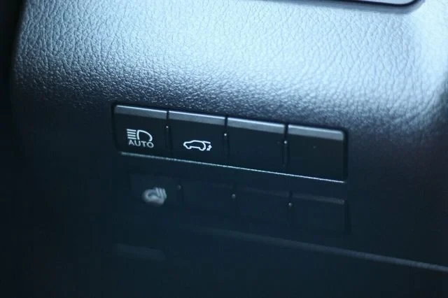 2018 Lexus RX 4th Gen - Image 10 of 17