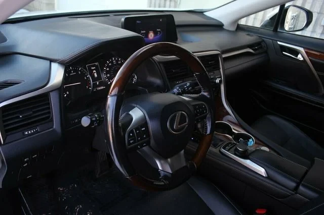 2018 Lexus RX 4th Gen - Image 11 of 17