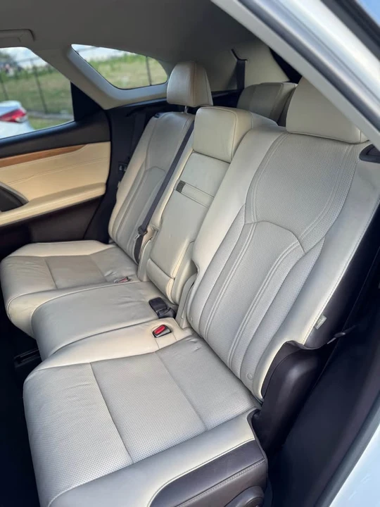 2018 Lexus RX 4th Gen - Image 14 of 15