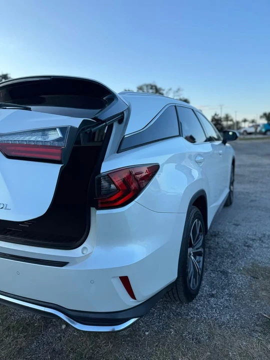 2018 Lexus RX 4th Gen - Image 7 of 15