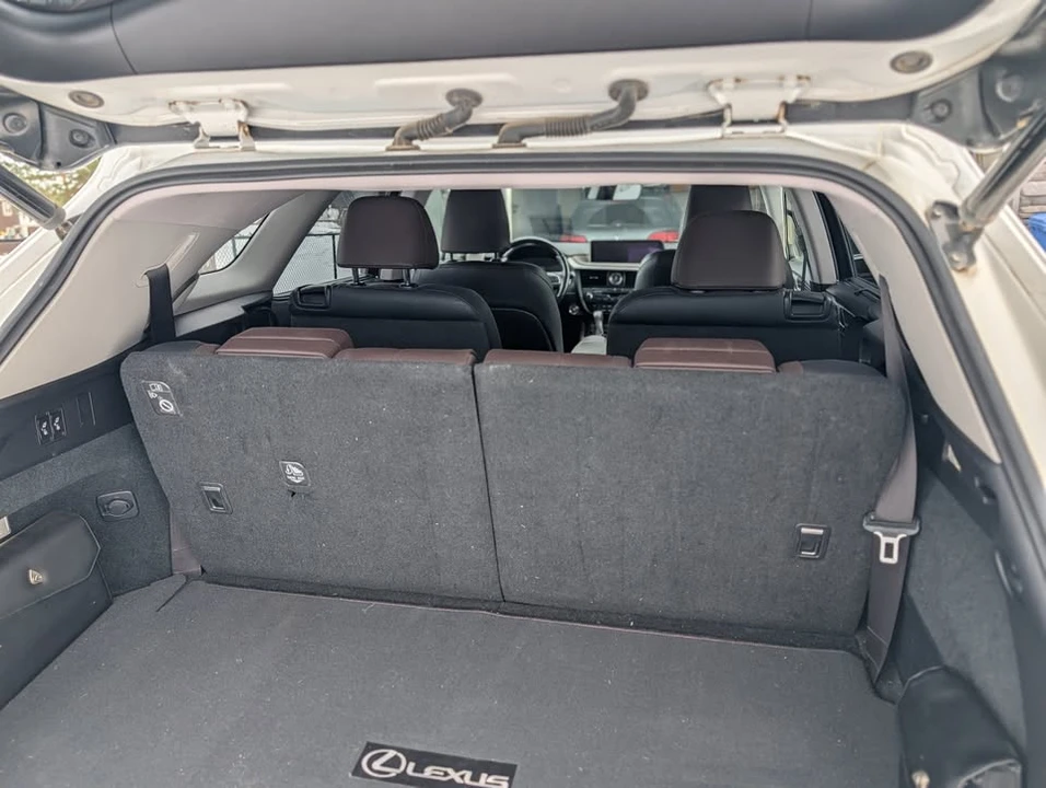 2018 Lexus RX 4th Gen - Image 10 of 15