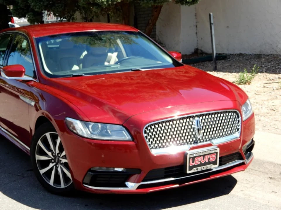 2018 Lincoln Continental 10th Gen - Image 2 of 19