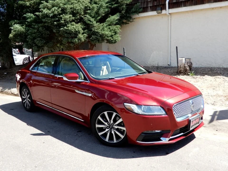 2018 Lincoln Continental 10th Gen - Image 3 of 19