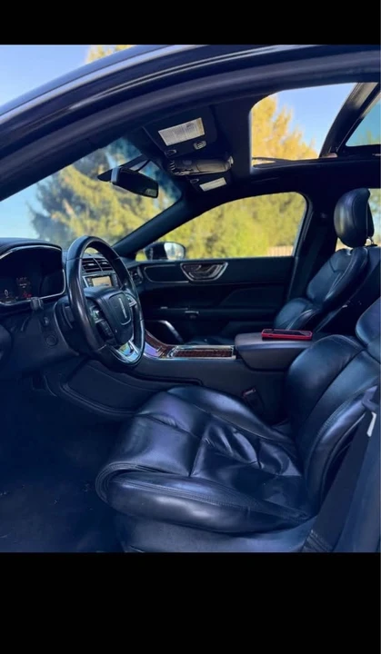2018 Lincoln Continental 10th Gen - Image 10 of 18