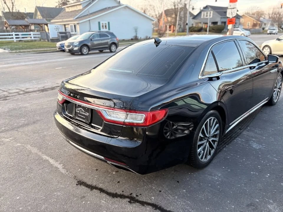 2018 Lincoln Continental 10th Gen - Image 3 of 16