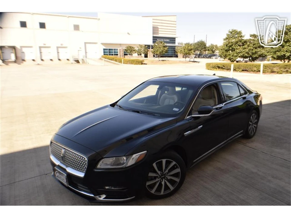 2018 Lincoln Continental 10th Gen - Image 23 of 31