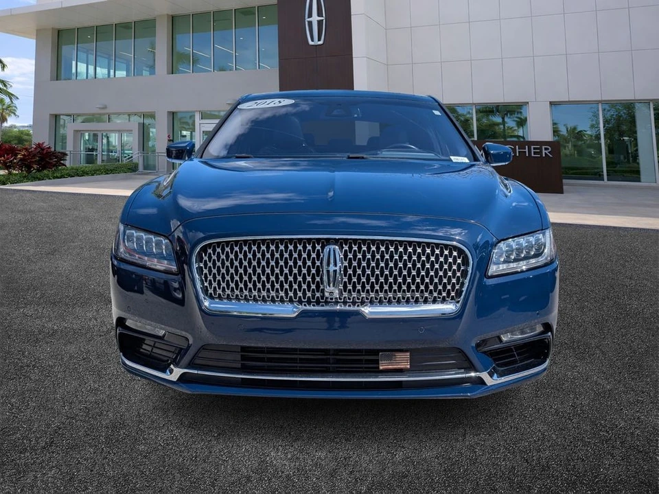 2018 Lincoln Continental 10th Gen - Image 2 of 21