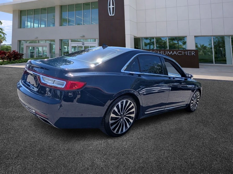 2018 Lincoln Continental 10th Gen - Image 7 of 21