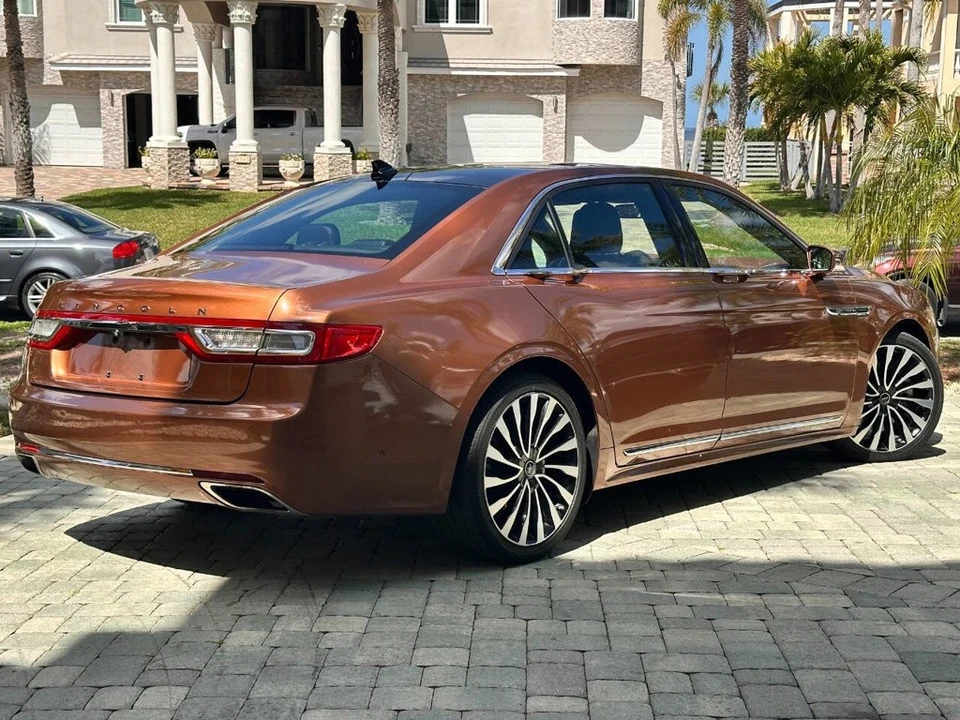 2018 Lincoln Continental 10th Gen - Image 5 of 21