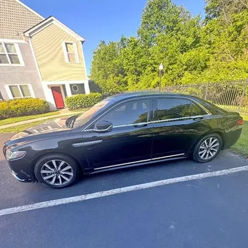 2018 Lincoln Continental Black Label Sedan 4D