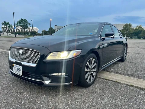 2018 Lincoln Continental Black Label Sedan 4D