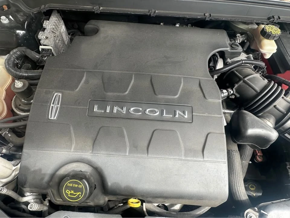 2018 Lincoln Continental 10th Gen - Image 10 of 10