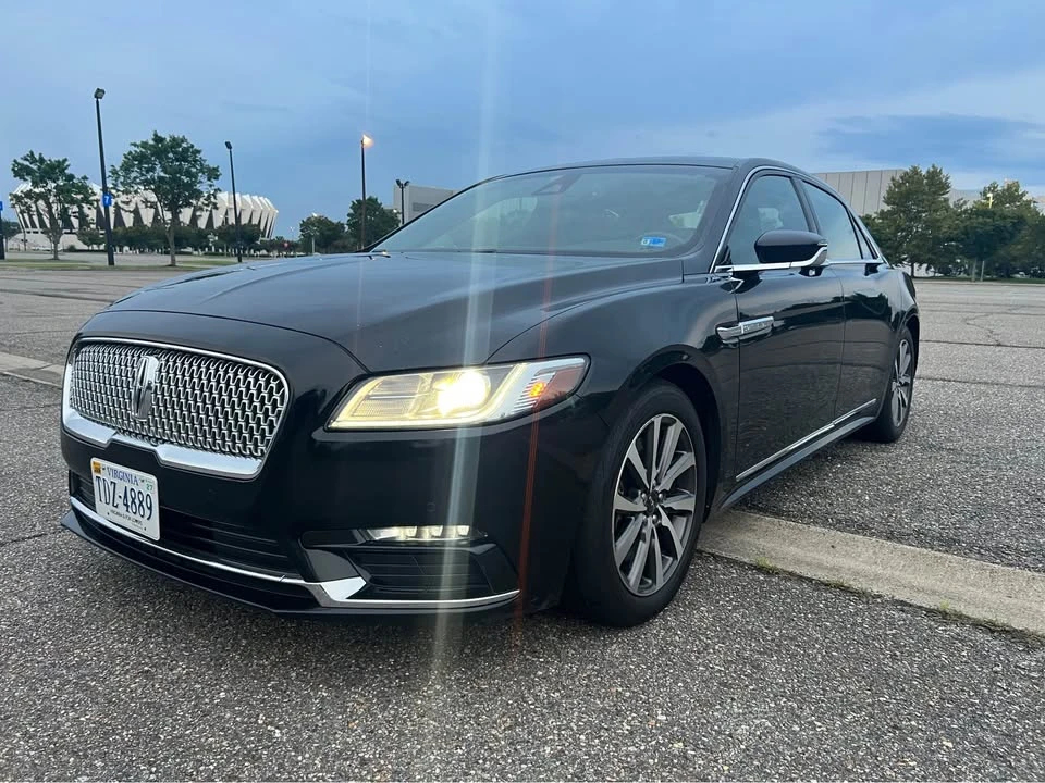 2018 Lincoln Continental 10th Gen - Image 3 of 16