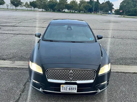 2018 Lincoln Continental Executive Sedan 4D